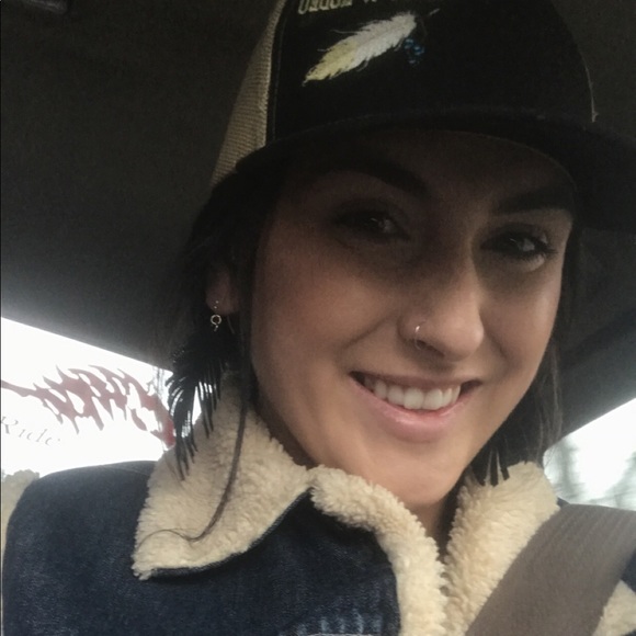 Meet your Posher, Regan - Picture 1 of 1